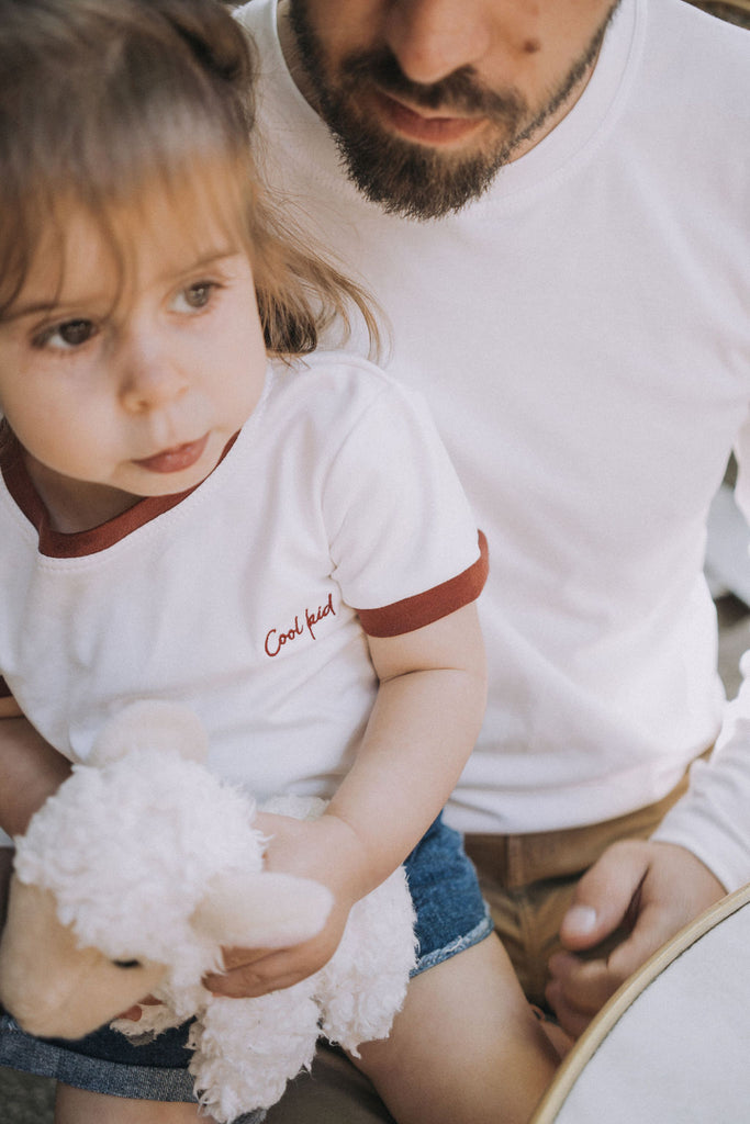 tee-shirt manches courtes anti-uv cool-kid enfant garçon fille blanc terracotta coton supima oekotex biologique écoresponsable éthique ombrelle